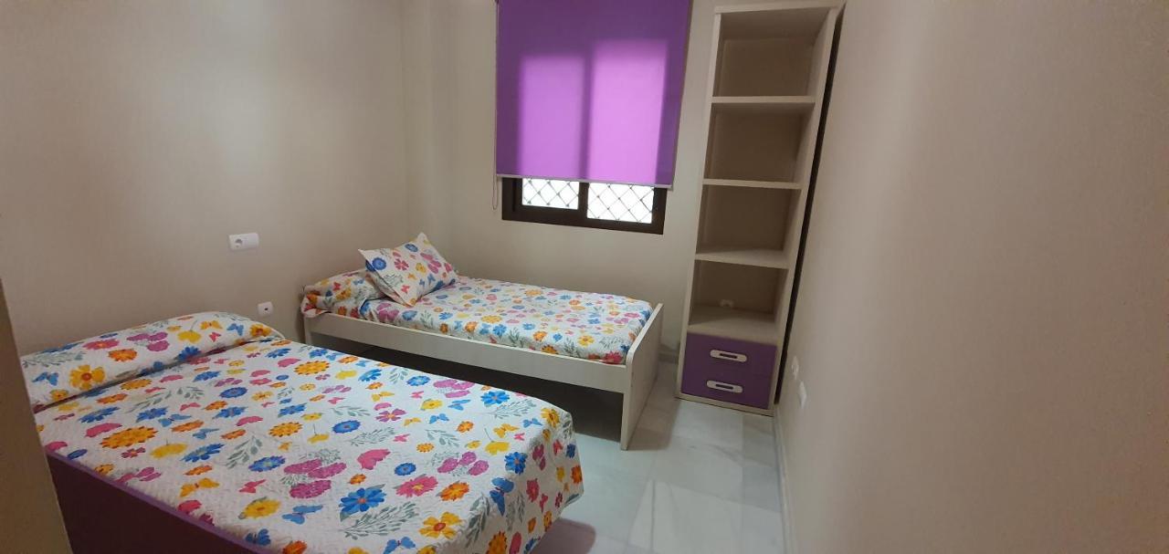 Apartamento CIUDAD DE ROTA Esterno foto